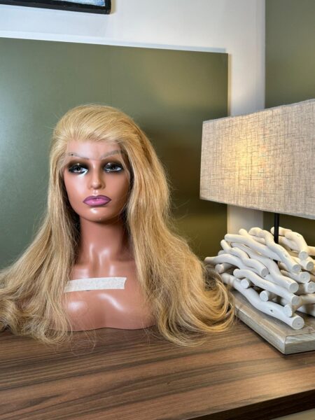 Perruque Lace Frontal 13x4 - Blonde Miel Éclatant